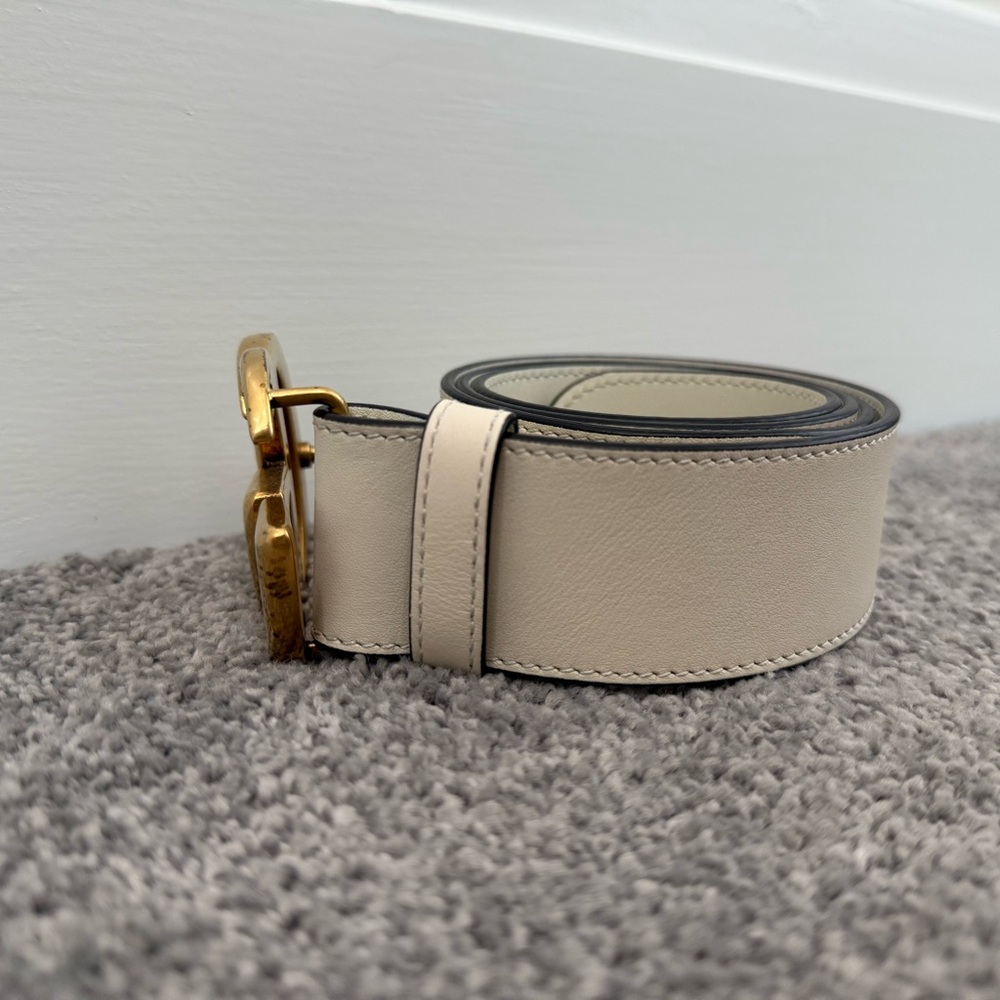 Gucci Cream Leather Belt with Gold GG Buckle - Picture 4 of 4